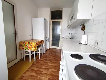 Karađorđeva | 4zida.rs