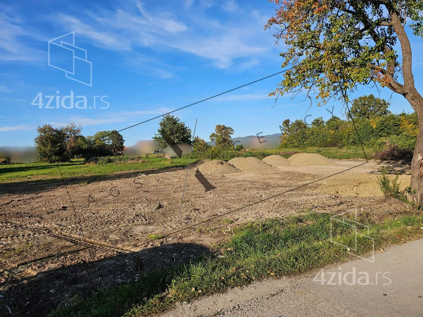 Građevinsko zemljište | 4zida