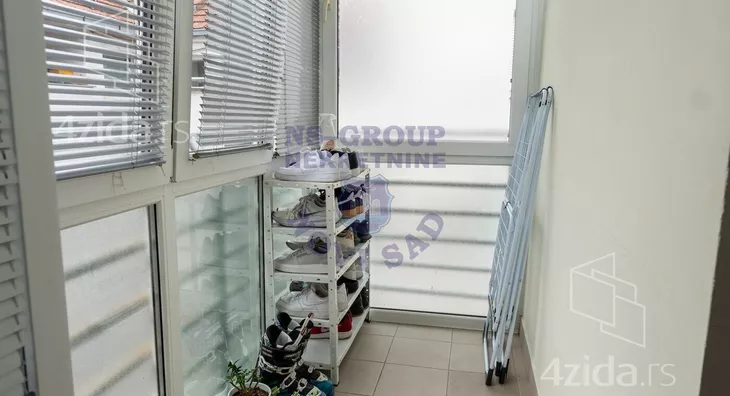 Petosoban stan | 4zida