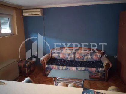 Karadžićeva | 4zida.rs