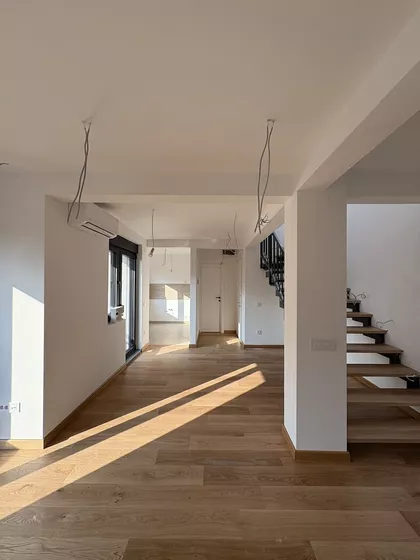 Dragačevska | 4zida.rs