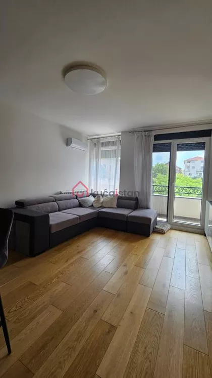 Konjarnik (Voždovački deo) | 4zida.rs