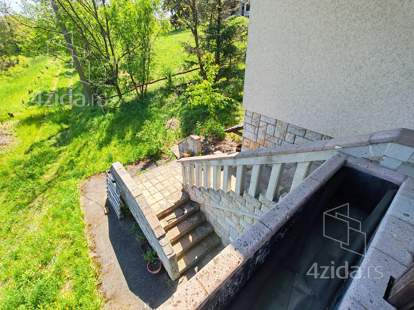 3-etažna kuća | 4zida