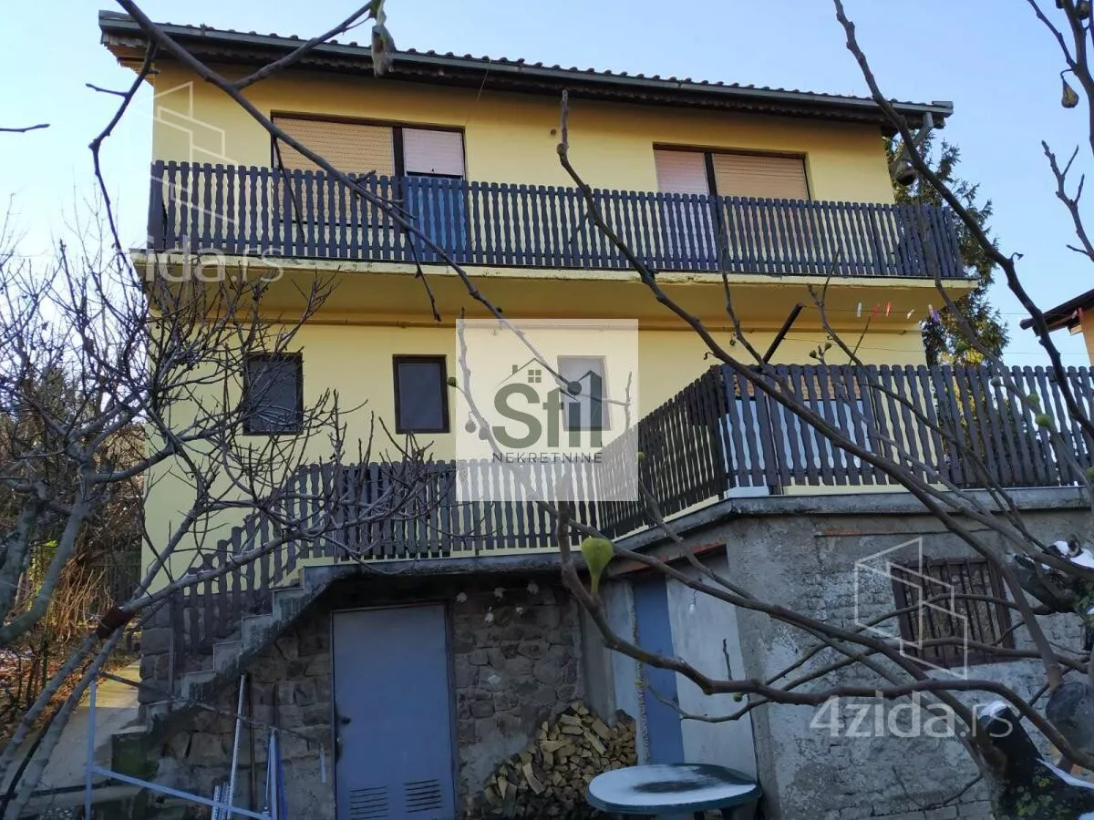 Kuća | 4zida