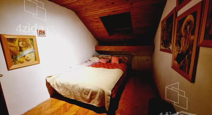 Troiposoban stan | 4zida