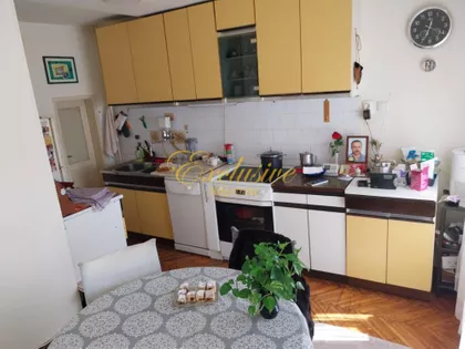 Roze Luksemburg | 4zida.rs