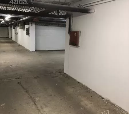 Garaža/Parking | 4zida