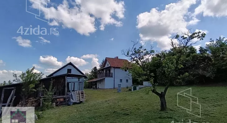 Kuća | 4zida