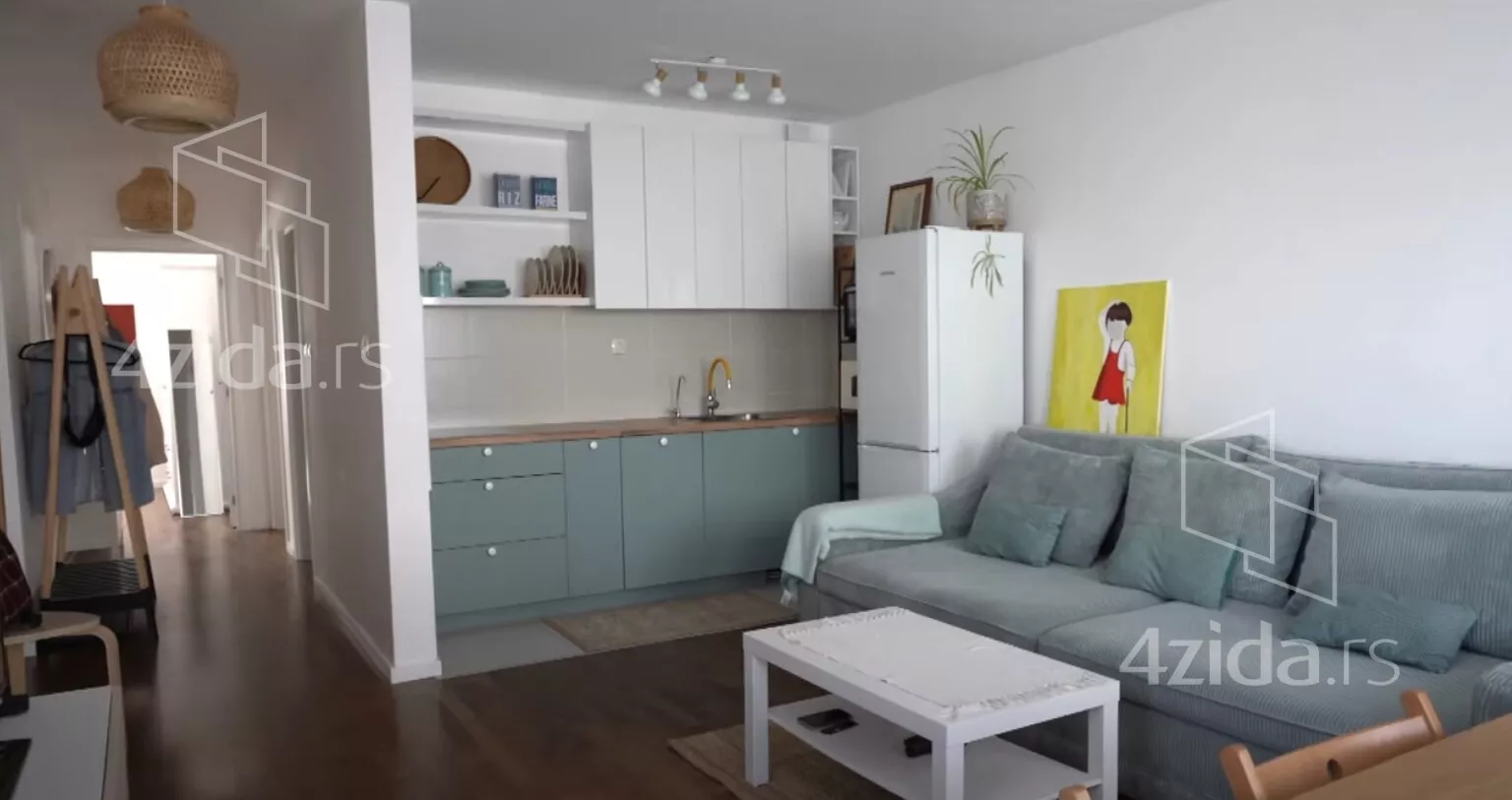 Četvorosoban stan | 4zida