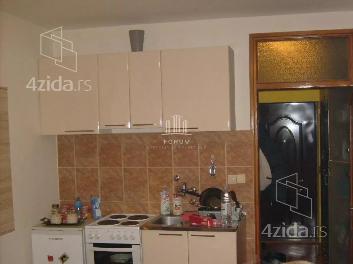 Garsonjera | 4zida