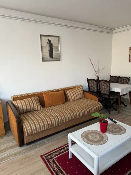 Obrada Lučića 27 | 4zida.rs