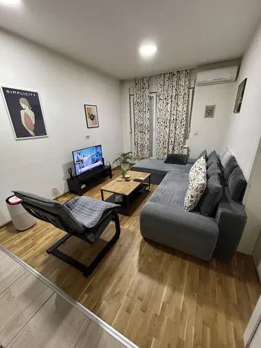 Gospodara Vučića