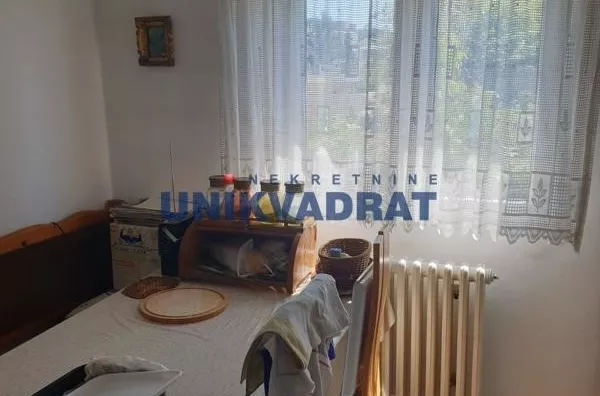 Šestosoban stan | 4zida