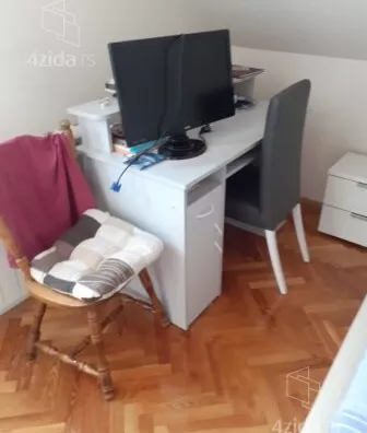 4-etažna kuća | 4zida