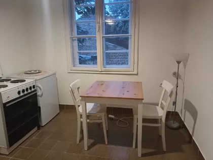Gundulićev Venac bb | 4zida.rs