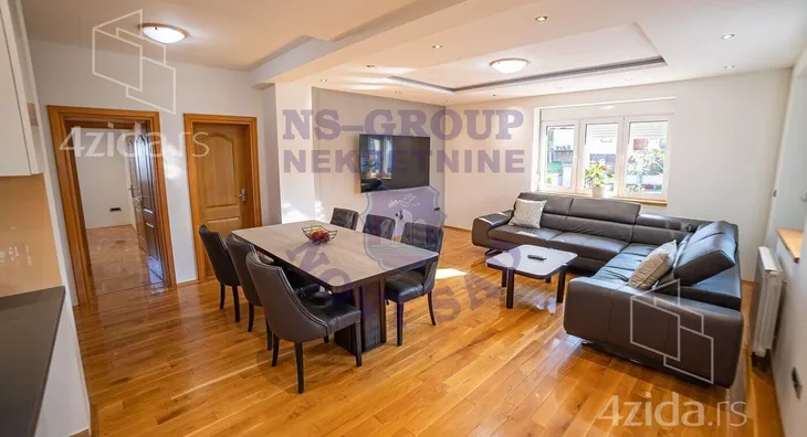 4-etažna kuća | 4zida