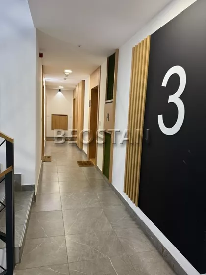 Tosin Bunar | 4zida.rs