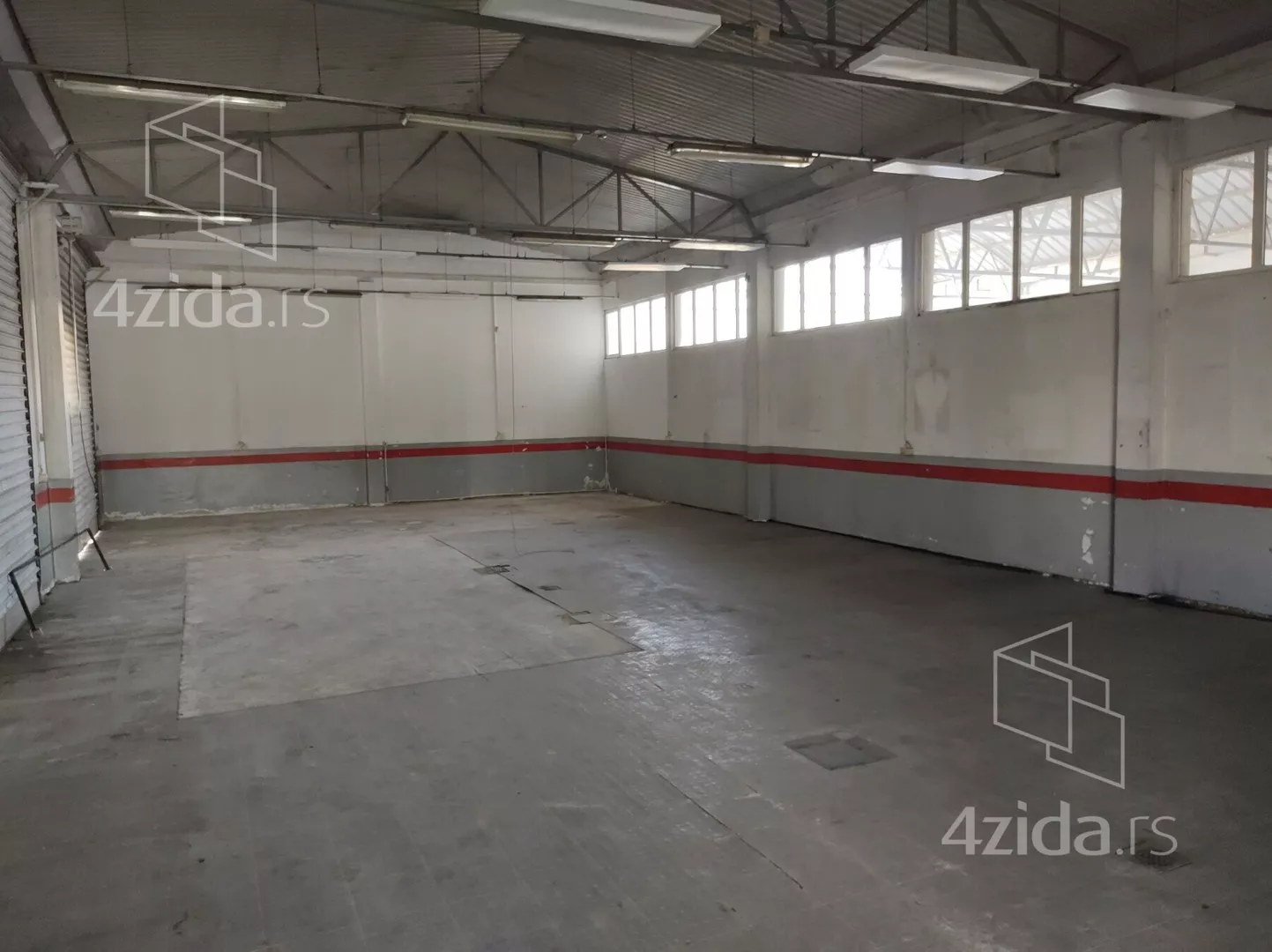 Poslovna zgrada | 4zida