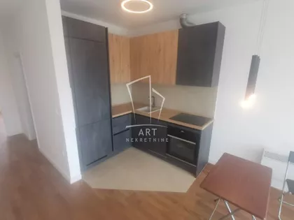 Vojvođanska | 4zida.rs