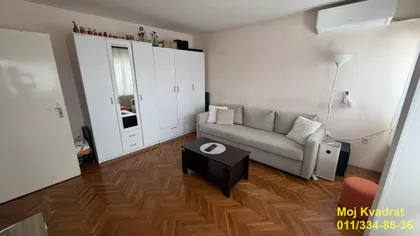 Ustanička | 4zida.rs