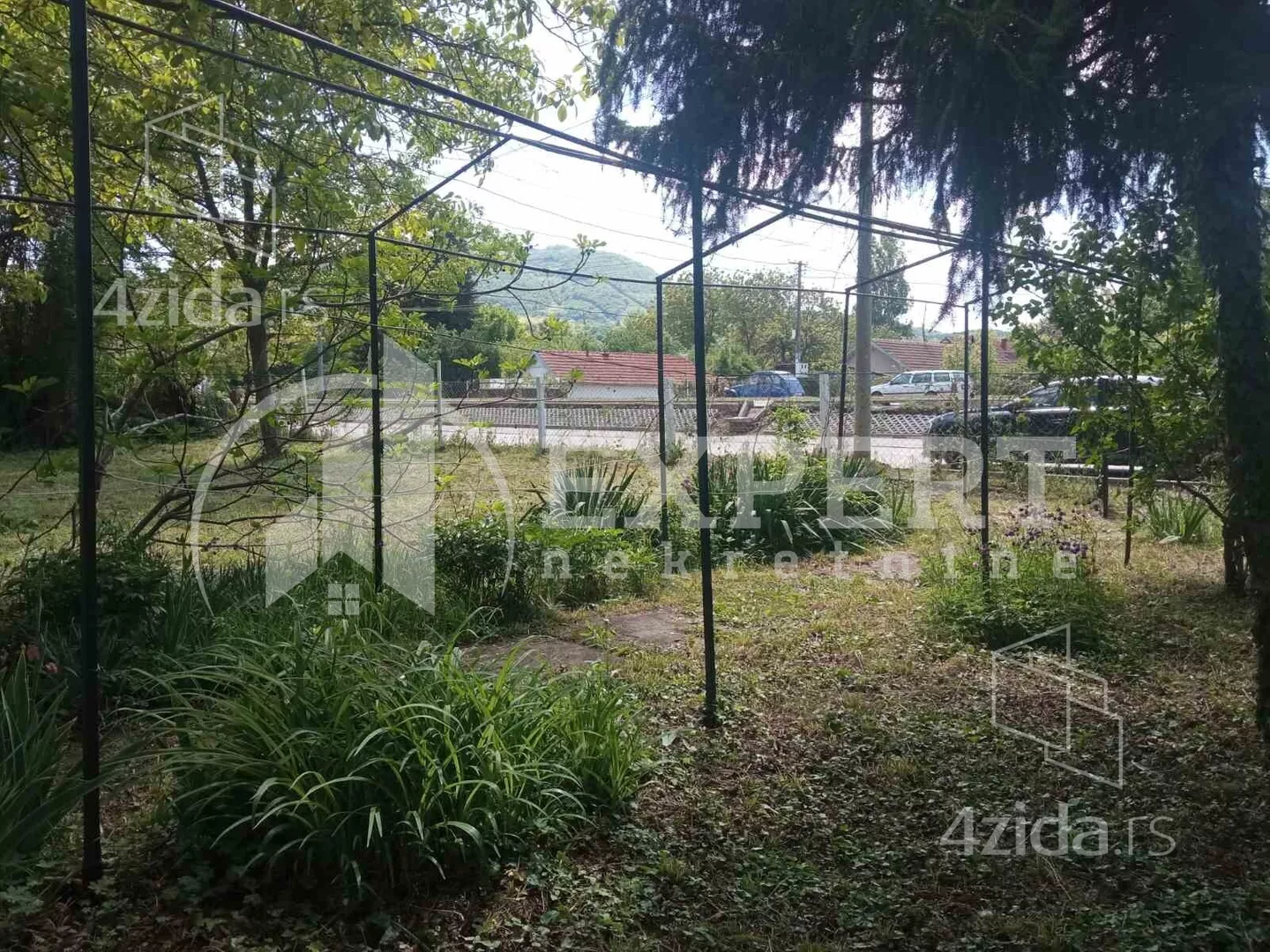 Građevinsko zemljište | 4zida