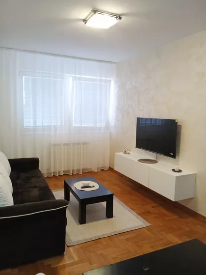 Višnjička Banja | 4zida.rs