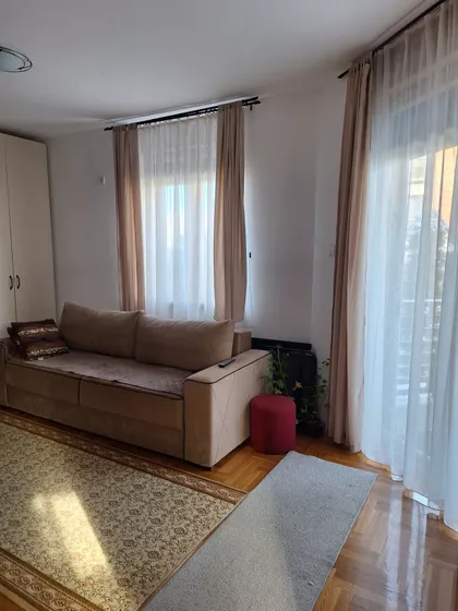 Jelena Anžujska | 4zida.rs