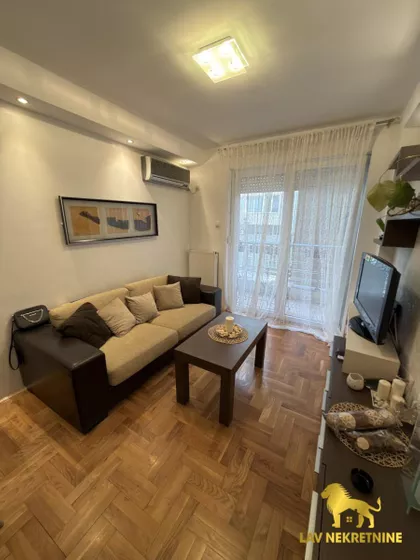 DANILA KIŠA | 4zida.rs