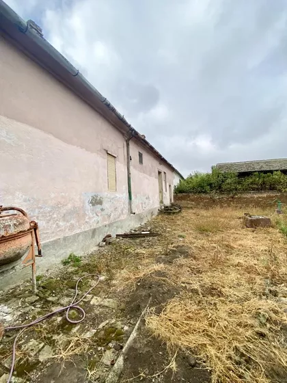 Samoš | 4zida.rs