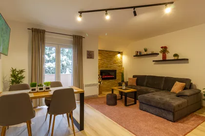 Jovana Cvijića 20 | 4zida.rs