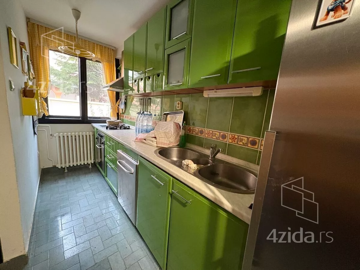 3-etažna kuća | 4zida