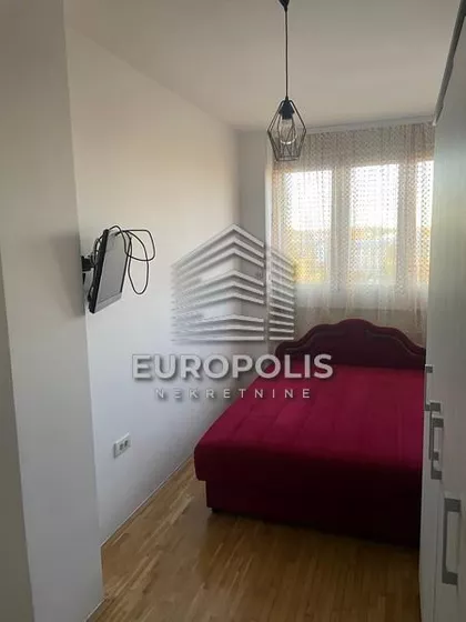 Bulevar Arsenija Čarnojevića | 4zida.rs