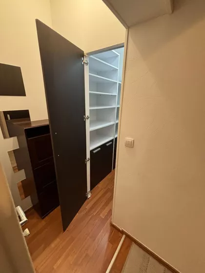 Poručnika Spasića I Mašere 37 | 4zida.rs