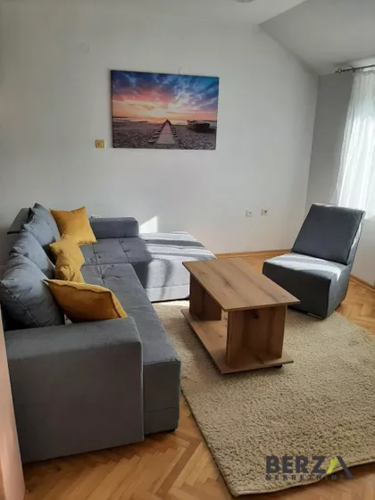 Bulevar Oslobođenja | 4zida.rs