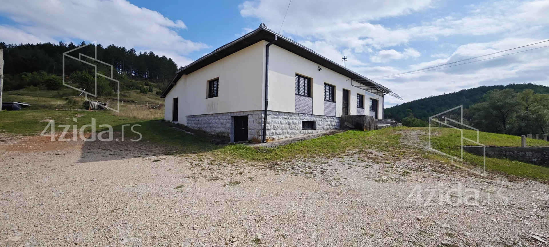 Poslovni prostor | 4zida