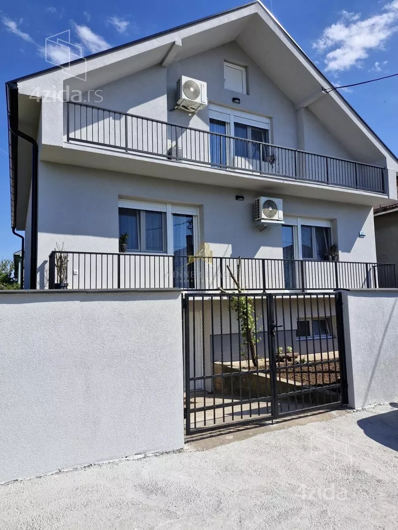 Kuća | 4zida