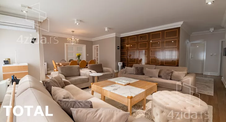 Šestosoban stan | 4zida