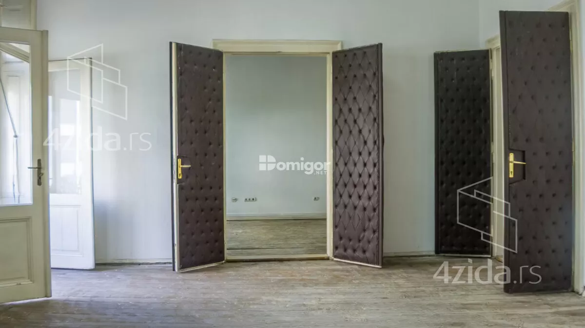 Šestosoban stan | 4zida
