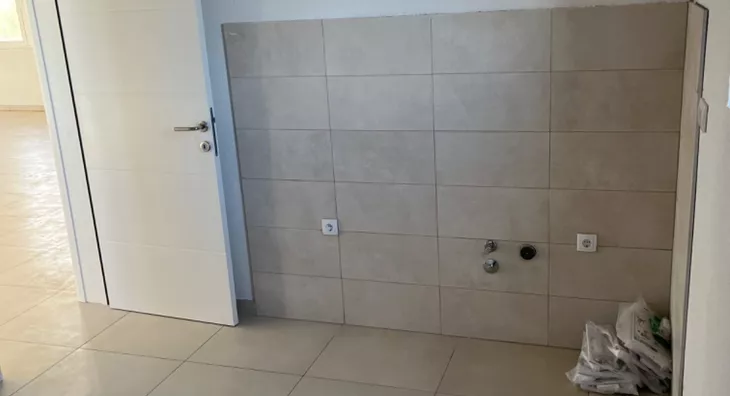 Poslovna zgrada | 4zida