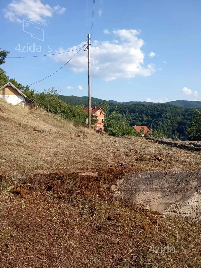Građevinsko zemljište | 4zida