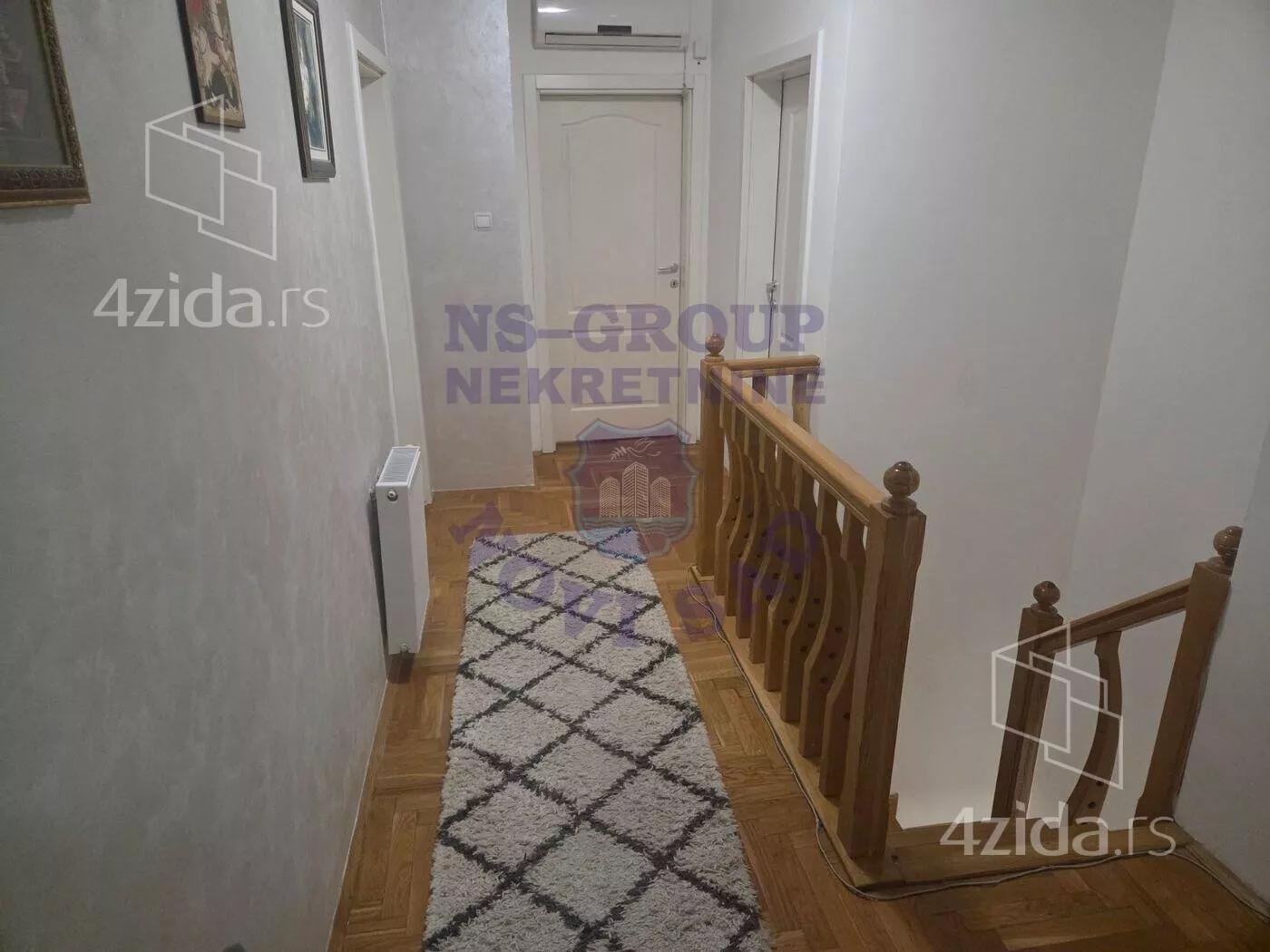 Petosoban stan | 4zida