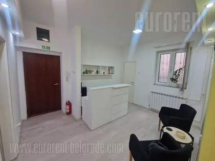 KRUNSKA | 4zida.rs