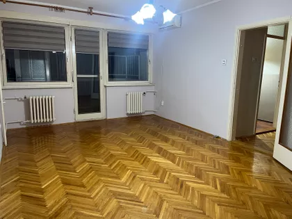 Dušana Petrovića 9 | 4zida.rs