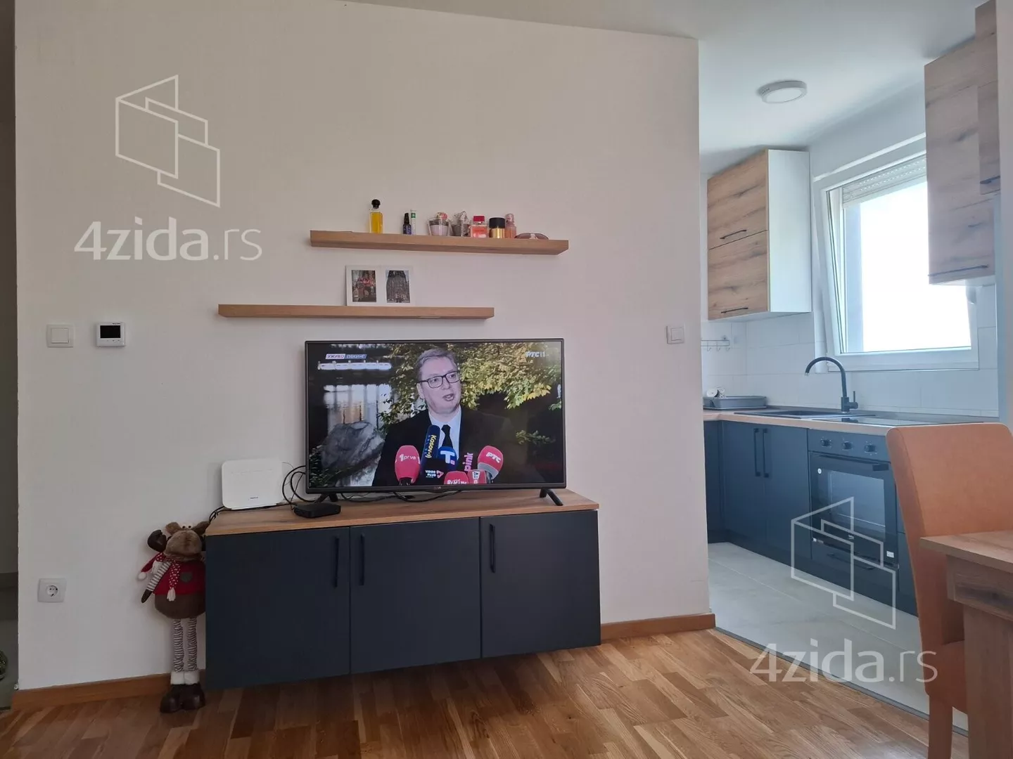 Jednoiposoban stan | 4zida