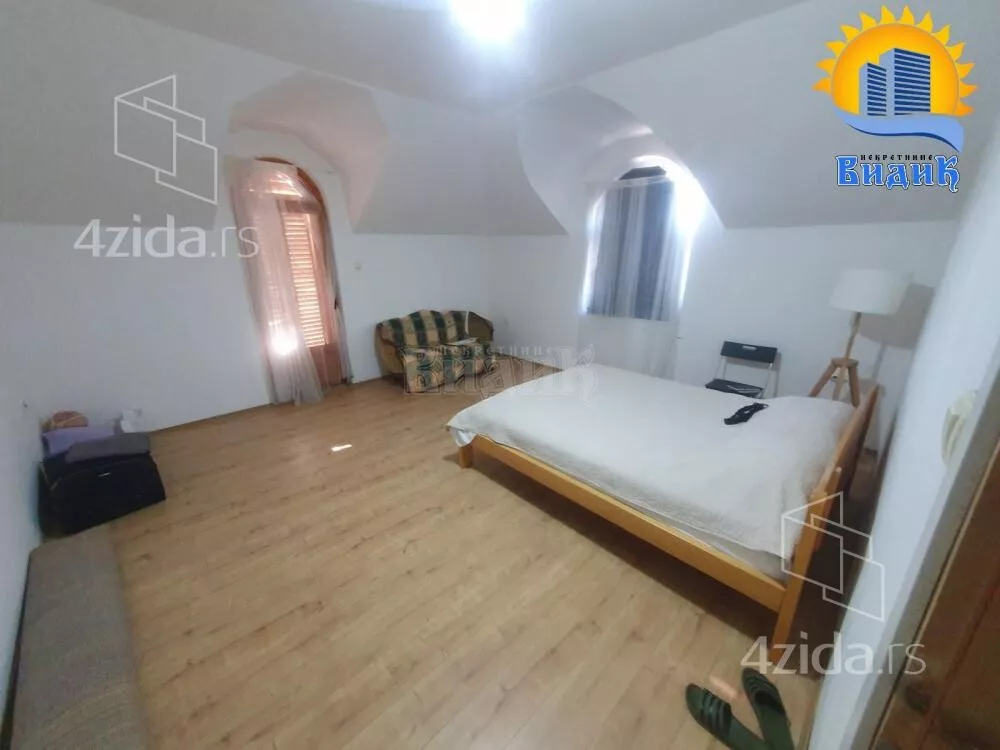 4-etažna kuća | 4zida