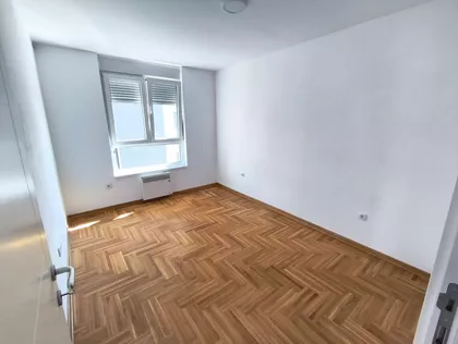 Bulevar Svetog Pantelejmona 79 | 4zida.rs