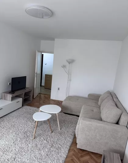 Gradska Bolnica | 4zida.rs