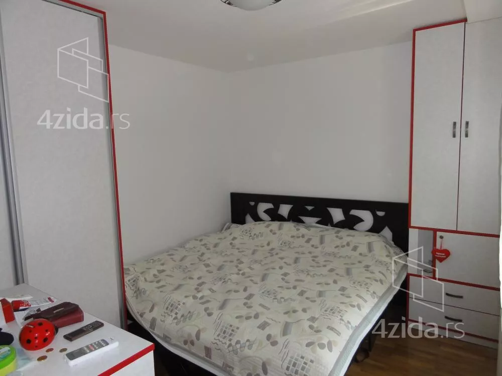 4-etažna kuća | 4zida