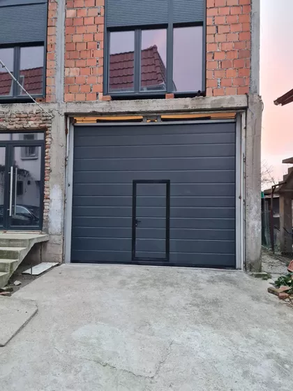 Veliki Mokri Lug | 4zida.rs