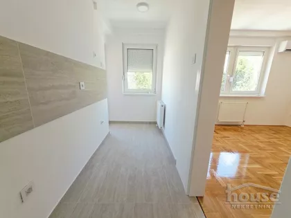 Bulevar Patrijarha Pavla (Somborski Bulevar) | 4zida.rs